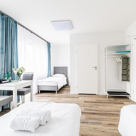 Expo Hostel キェルツェ エクステリア 写真